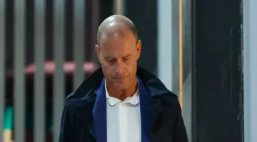 الأهلي يحدد توقيت إقالة توروب.. تأجيل الإعلان الرسمي لهذا السبب